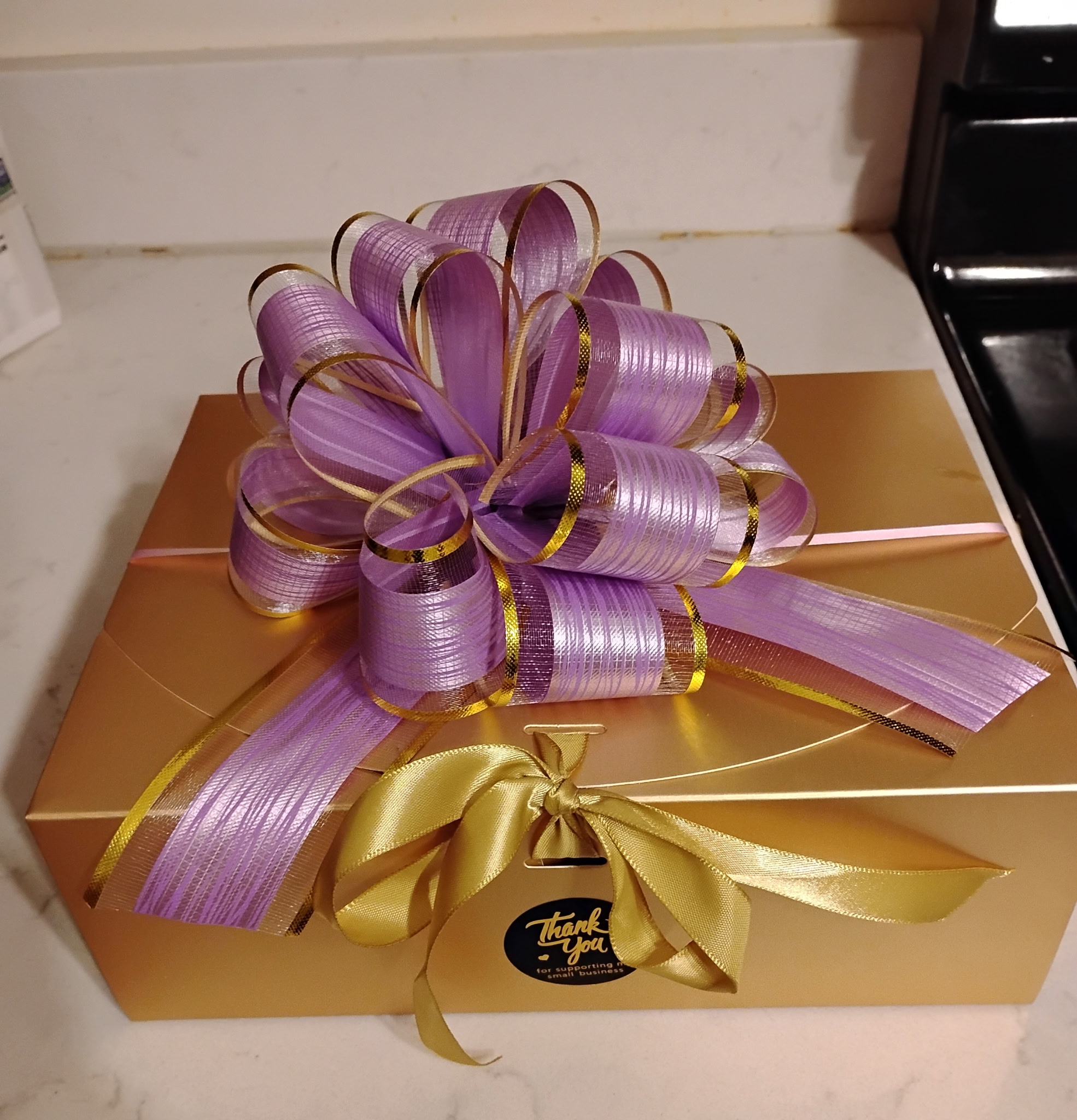 Catch Me in the Clouds box contents